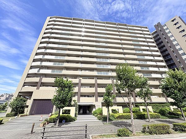 ●ザ・ウエステージ大阪から「2LDK+ウォークインクロゼット」のお部屋をご紹介します。