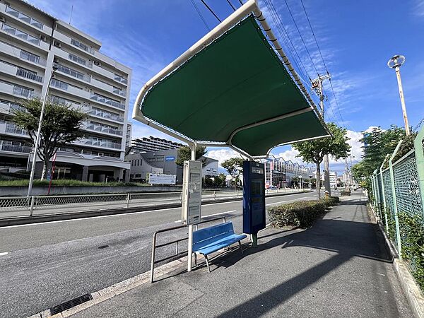 バス停：酉島車庫前まで徒歩2分