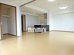 コーディアルコート津 7階2LDKのリビング/ダイニング