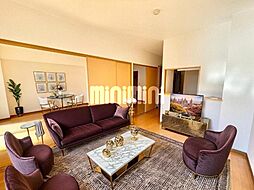 アゼリア阿古曽 4階3LDKのリビング/ダイニング