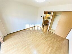 エクセレンス 1階1Kのリビング/ダイニング