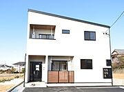 鼓ヶ浦駅より徒歩22分 築5年8ヶ月 2階建の賃貸物件