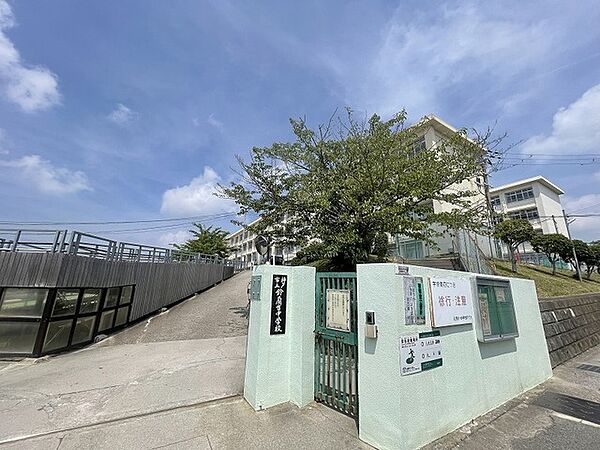 神戸市立鈴蘭台中学校
