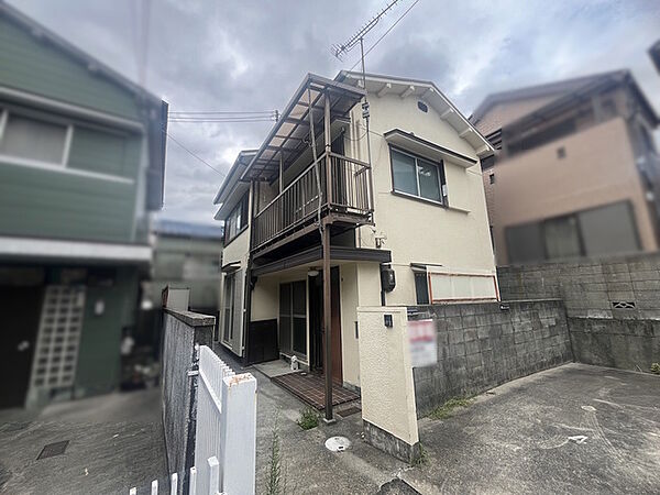 外観：328000682672
