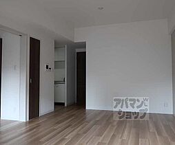 Ｒａｆｆｉｎｅ京都上鳥羽 102 1階1SLDKのリビング/ダイニング