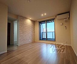 阪急京都本線 西院駅 徒歩13分の賃貸マンション 2階3LDKのリビング/ダイニング