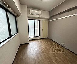 京福電気鉄道北野線 等持院・立命館大学衣笠キャンパス前駅 徒歩5分の賃貸マンション 2階1Kのリビング/ダイニング