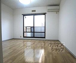 阪急京都本線 西院駅 徒歩12分の賃貸アパート 2階1Kのリビング/ダイニング