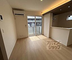 阪急嵐山線 松尾大社駅 徒歩18分の賃貸アパート 1階2LDKのリビング/ダイニング