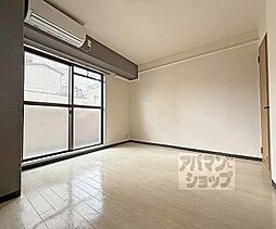 阪急京都本線 大宮駅 徒歩7分の賃貸マンション 3階1Kのリビング/ダイニング