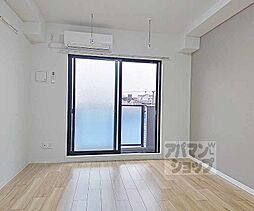 京阪本線 龍谷大前深草駅 徒歩13分の賃貸マンション 4階1Kのリビング/ダイニング