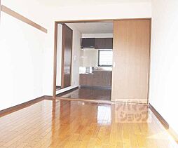 ＲＯＯＪＥＮＹ（ルージェニー） 201 1階2DKのリビング/ダイニング