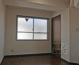 ＦｏｕｒＳｅｖｅｎ八条口 300 3階1Kのリビング/ダイニング