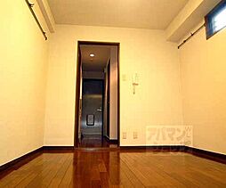 タワーズ五条 101 1階1Kのリビング/ダイニング