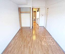 近鉄京都線 伏見駅 徒歩10分の賃貸マンション 3階1Kのリビング/ダイニング