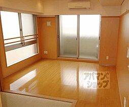 パインフィールド七条 204 2階2LDKのリビング/ダイニング