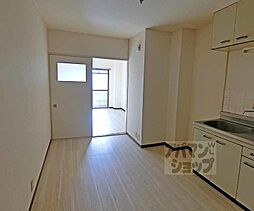 JR山陰本線 円町駅 徒歩3分の賃貸マンション 4階1DKのリビング/ダイニング