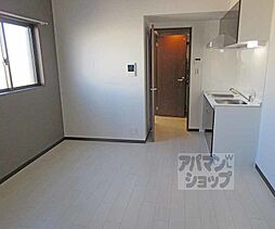 京阪本線 伏見桃山駅 徒歩4分の賃貸マンション 3階1LDKのリビング/ダイニング