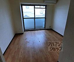 阪急京都本線 西院駅 徒歩5分の賃貸マンション 3階ワンルームのリビング/ダイニング