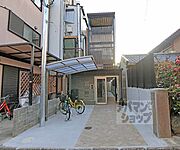 丹波口駅より徒歩8分 築3年7ヶ月 3階建の賃貸物件