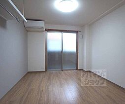 JR山陰本線 丹波口駅 徒歩5分の賃貸マンション 4階1Kのリビング/ダイニング