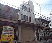 丹波口駅より徒歩10分 3階 築42年6ヶ月の賃貸物件