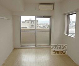 JR東海道・山陽本線 西大路駅 徒歩4分の賃貸マンション 8階1Kのリビング/ダイニング