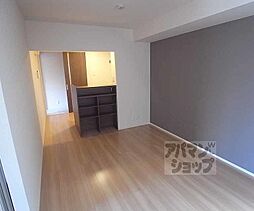 JR山陰本線 嵯峨嵐山駅 徒歩5分の賃貸アパート 3階2LDKのリビング/ダイニング