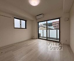 Ｈｉｇａｓｈｉｙａｍａ綏正 203 2階1Kのリビング/ダイニング