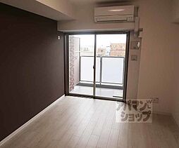 近鉄京都線 東寺駅 徒歩10分の賃貸マンション 5階1Kのリビング/ダイニング