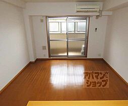 JR山陰本線 円町駅 徒歩3分の賃貸マンション 1階1Kのリビング/ダイニング