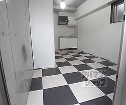 阪急京都本線 西院駅 徒歩3分の賃貸マンション 1階1Kのリビング/ダイニング