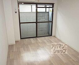 JR東海道・山陽本線 桂川駅 徒歩22分の賃貸マンション 1階1Kのリビング/ダイニング