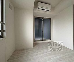 京都地下鉄東西線 二条城前駅 徒歩11分の賃貸マンション 4階1LDKのリビング/ダイニング