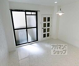 フローレ大宮 501 5階1LDKのリビング/ダイニング