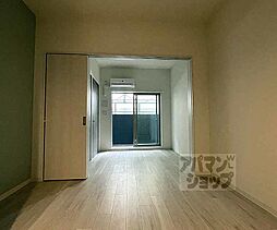 JR山陰本線 二条駅 徒歩8分の賃貸マンション 4階1DKのリビング/ダイニング