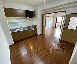 京都地下鉄東西線 西大路御池駅 徒歩8分の賃貸マンション 4階3LDKのリビング/ダイニング