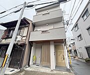 丹波口駅より徒歩8分 築32年8ヶ月の賃貸物件