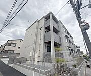 太秦天神川駅より徒歩7分 新築 3階建の賃貸物件