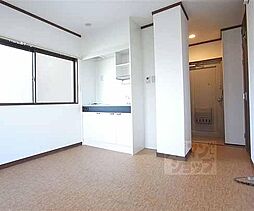 コスモプラザコマツ 201 2階1Kのリビング/ダイニング