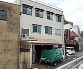 京都市南区東九条河西町 3階建 築52年のイメージ