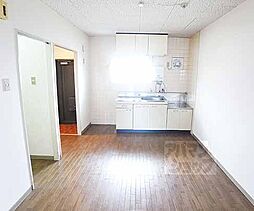 ラーバン嵯峨 301 3階2DKのリビング/ダイニング