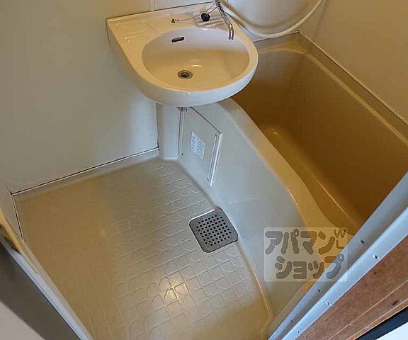 浴室