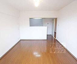 ノイシュロス御室南 303 3階2LDKのリビング/ダイニング