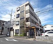 車折神社駅より徒歩6分 3階 築30年11ヶ月の賃貸物件