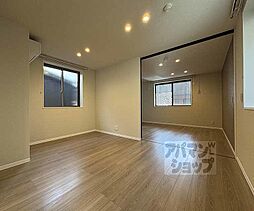 京都市営烏丸線 五条駅 徒歩10分の賃貸マンション 2階1SLDKのリビング/ダイニング