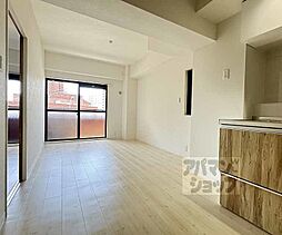 丸萬ビル 3-C 3階2SLDKのリビング/ダイニング