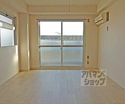 阪急京都本線 桂駅 徒歩10分の賃貸マンション 3階1Kのリビング/ダイニング