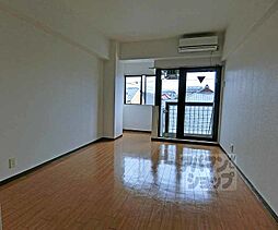 グリーンフィルＩ 305 3階ワンルームのリビング/ダイニング