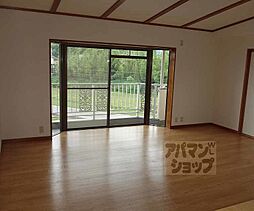 JR東海道・山陽本線 向日町駅 徒歩29分の賃貸マンション 3階2LDKのリビング/ダイニング